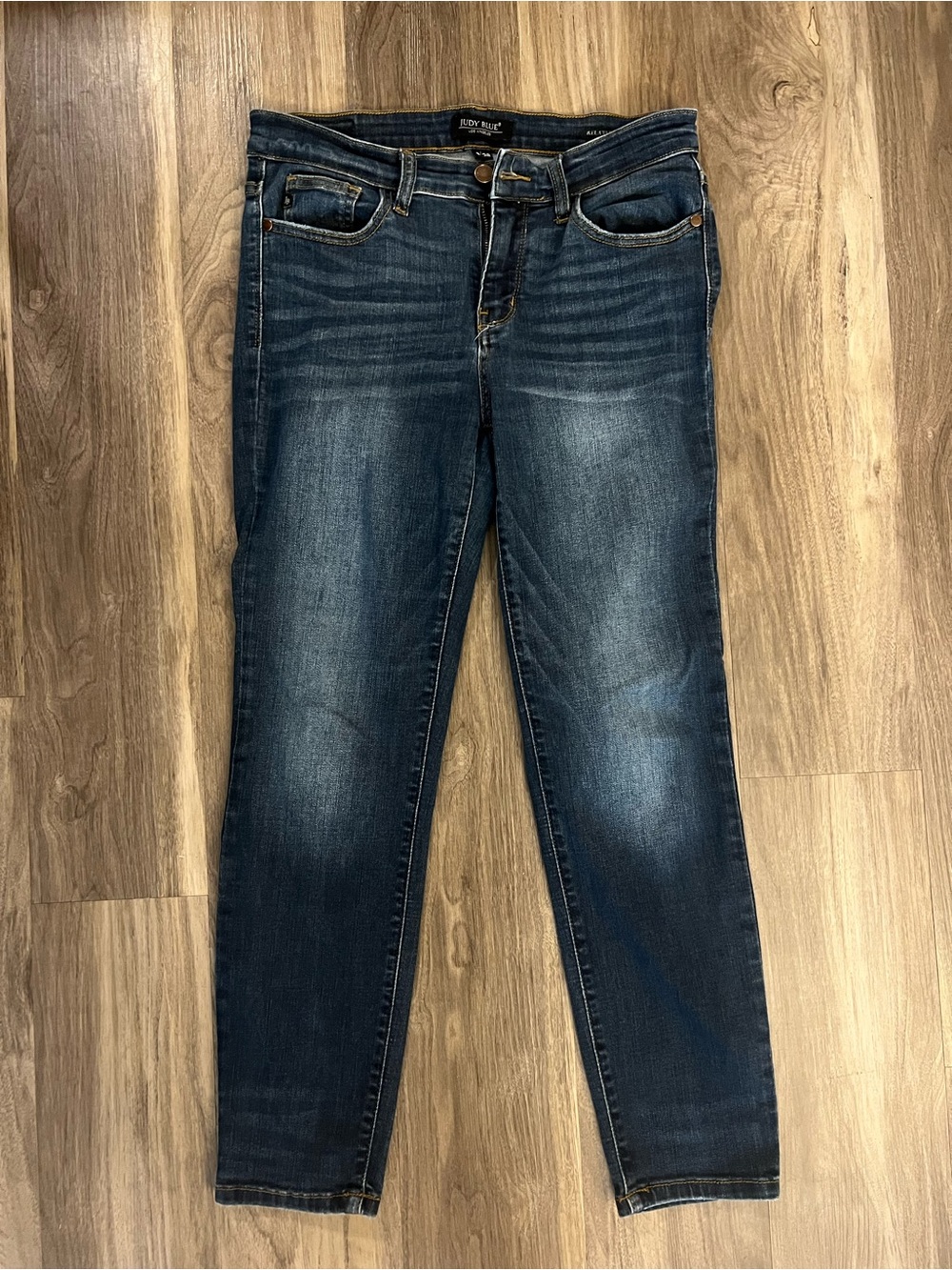 Judy Blue Women's Dark Wash Skinny Jeans